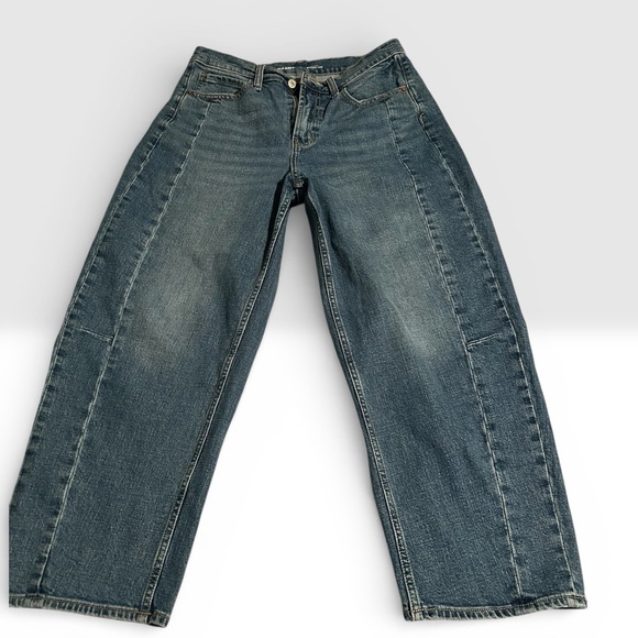 Old Navy Denim - Old Navy NWOT High-Waisted Barrel Jeans Women Size 8